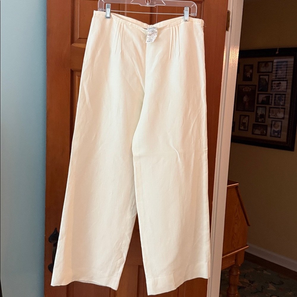 Armani Collezioni Elegant Cream Trousers